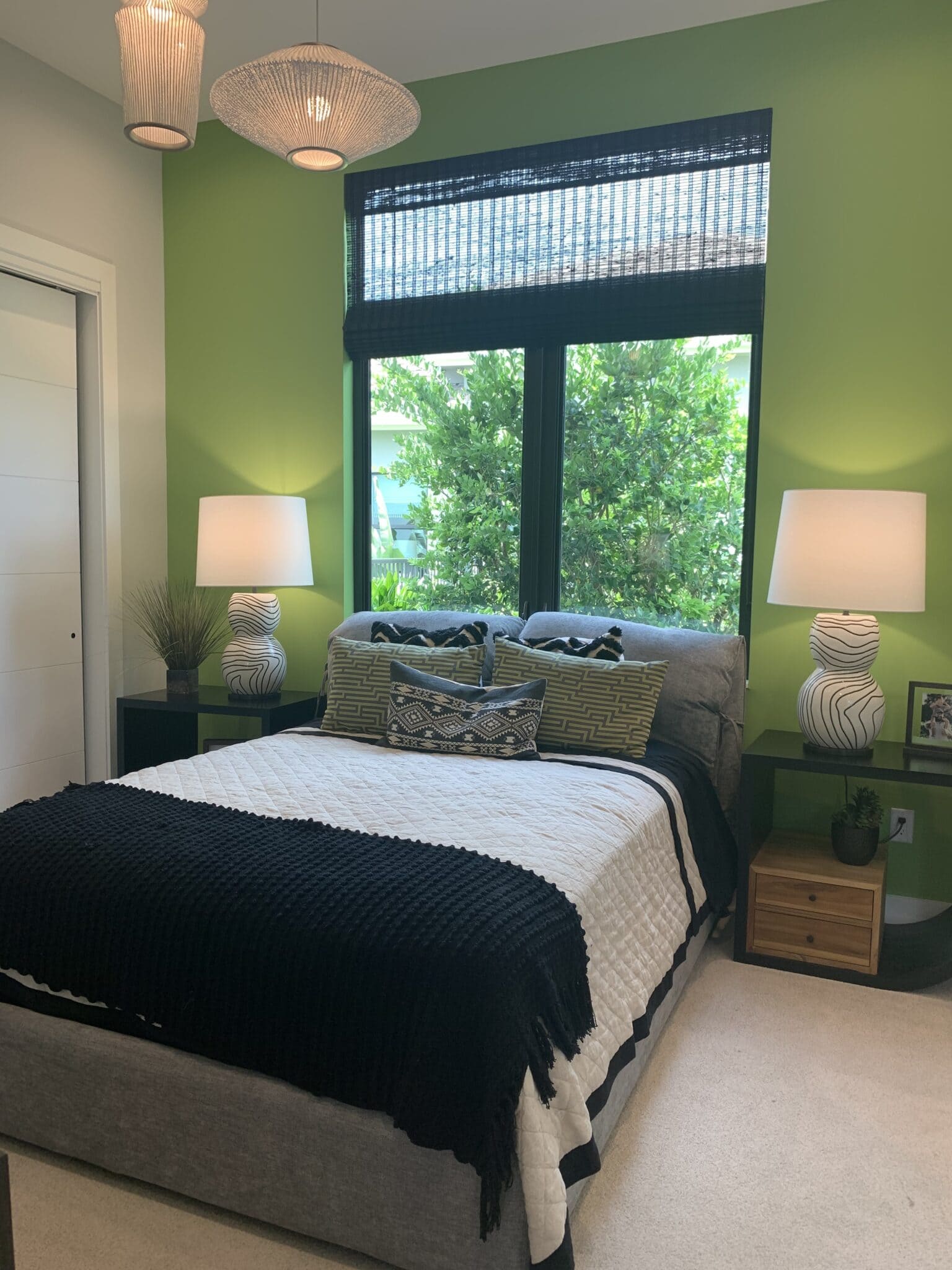 Creative Ideas for Stunning Green Accent Walls | Florida Homes and Living
